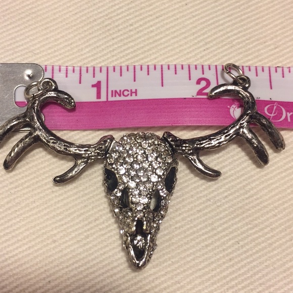 Silver-tone clear Rhinestone steer skull Pendant - Picture 6 of 8